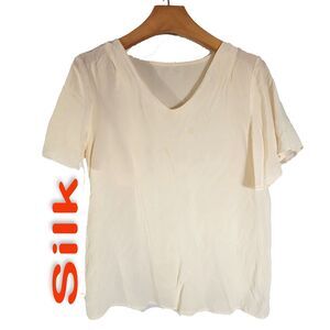 Women's 100% Silk Size S Short Sleeve Top Shirt Light Stain SBK116